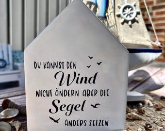 Maritime decorative house made of Raysin | Handmade coastal decoration with saying | Nordic living | Gift idea for Baltic and North Sea lovers