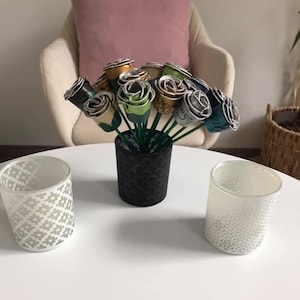 Roses in recycled aluminum, handmade