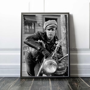 Marlon Brando Print / Marlon Brando nel ruolo del capo della gang Johnny in &#39;The Wild One&#39; 1953 / / Vintage / Premium Quality Print