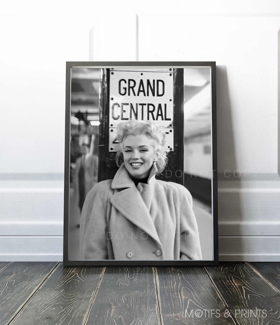 Marilyn Monroe モノクロ鉄製ポスター 【楽天市場】【Marilyn Monroe