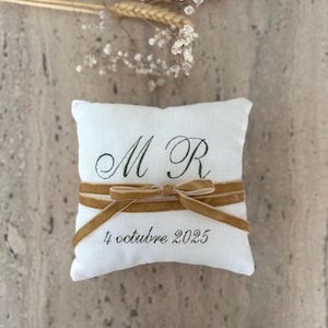 Cojín porta alianzas personalizado - Cojín boda iniciales y fecha bordadas - Porta anillos boda - Porta alianzas bordado-Wedding ring pillow