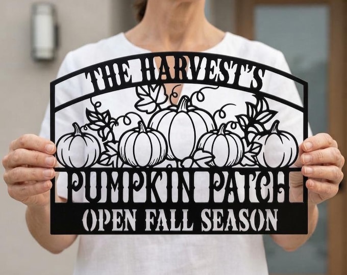 Personalized Halloween Family Metal Sign, Custom Surname Pumpkin Trio Wall Art, Witch Hat Front Door Hanger, Spooky Porch Housewarming Gift