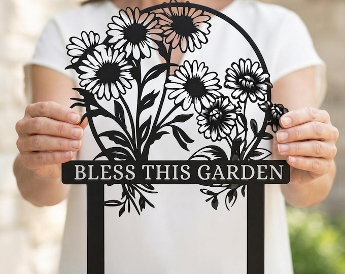 Custom Sunflower Metal Garden Stake - Personalized Outdoor Yard Art- Floral Lawn Decor