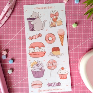Planche d'autocollant chats et sucreries, des Chats et de délicieuses sucreries en autocollants, Imprimé sur papier Mat ou brillant
