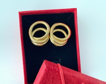 Vintage gold spiral clip on earrings