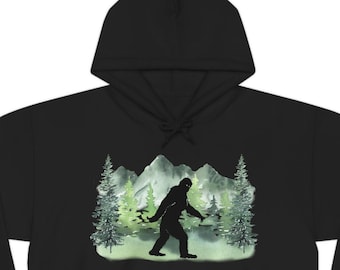 Sweat à capuche Bigfoot Foggy Forest : cadeau de fantaisie Sasquatch