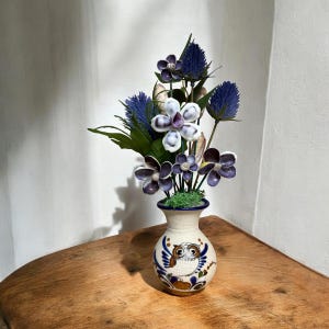 Shell flowers in vase, tiny space decor, forever flowers, seashell handmade floral display, Etsy, gifting made easy, beach house decor,