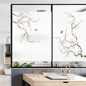 Customized Glue-Free Static Cling Plum Blossom Pattern Privacy Frosted Glass Window Film for Home Decor Door and Window Sticker