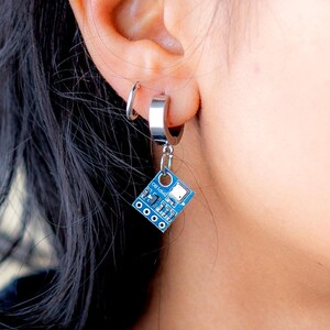 Chip Earring Geek Jewelry Cyberpunk PCB Hoop Earring Cool Engineer Tech Clip Earring Computer Circuit Board Programmer IT Futuristic Gift