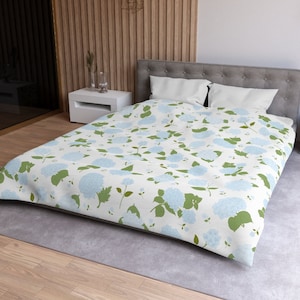 Hydrangea Duvet Cover, Light Blue White Floral Duvet, Grand Millennial Bedding Duvet Cover, Coastal Blue Green White Flower Bedding Duvet