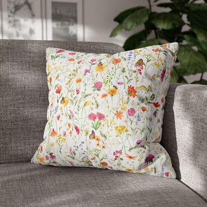 Spring Pillow Covers, Watercolor Spring Floral Pillow Cover 20x20, Colorful Wildflower Garden Pillows, Summer Spring Flower Decor image 3