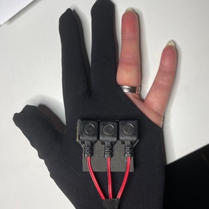 Star Wars Cosplay Sound Unit 3 boutons | Plusieurs personnages au choix | L&#39;unité peut prendre jusqu&#39;à 30 sons