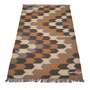 Handcrafted Wool Jute Kilim Rug: Farmhouse Braided Accent Rug