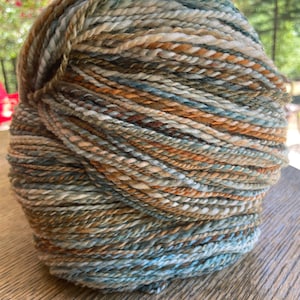 Handspun Yarn. Hand dyed. 100% Superfine Merino Wool Yarn. Fingering Weight. 632 yards