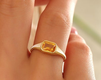 14K Solid Gold Citrine Ring, Stackable Birthstone Jewelry, 14K Solitaire Gemstone Promise Ring, October Birthstone, Engagement Ring