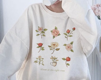 Trendy Sweatshirt Flower Sweatshirt Aesthetic Sweatshirt For Women Victorian Aesthetic Aesthetic Crewneck Sweatshirt Comfort Colors Crewneck