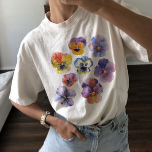 Graphic Tee Violet Flower Shirt Comfort Colors Shirt Graphic Tee For Women Aesthetic Shirt Flower Boho Tee Violet Shirt Crewneck Tee Trendy