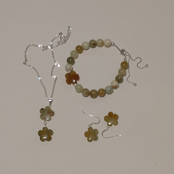 Natural Xiuyan jade flower bracelet necklace and earrings set in sterling silver