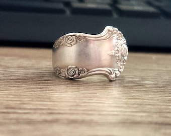 Anillo de cuchara navideña de 1951