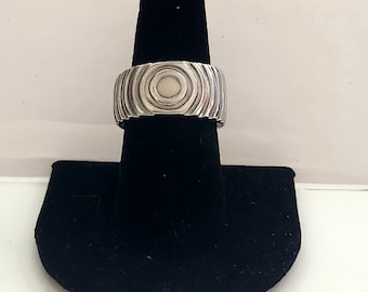 Circle spoon ring