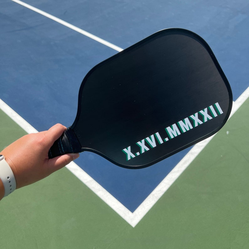 Custom Designed Pickleball Paddle With Name Personalized Pickleball Paddle for Beginner Lightweight Custom Pickleball Paddle for Tournament 1 Side Paddle