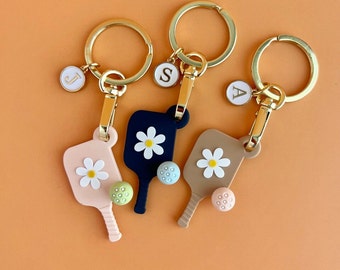 Personalized Pickleball Paddle Keychain with Daisy Birth flower Gift Set Pickleball Accessory Holiday Christmas Pickleball Stocking Stuffer