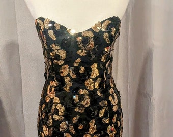 Vintage Rare Strapless Black & Gold leopard print all over sequins dress by Midnight glo size 4