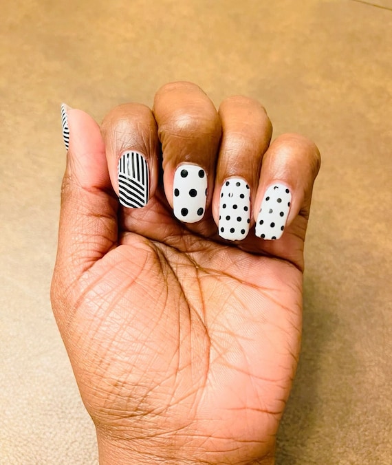 8 Polka Dot Nail Polish Ideas, Submitted By Our Readers And Twitter  Followers! | Glamour