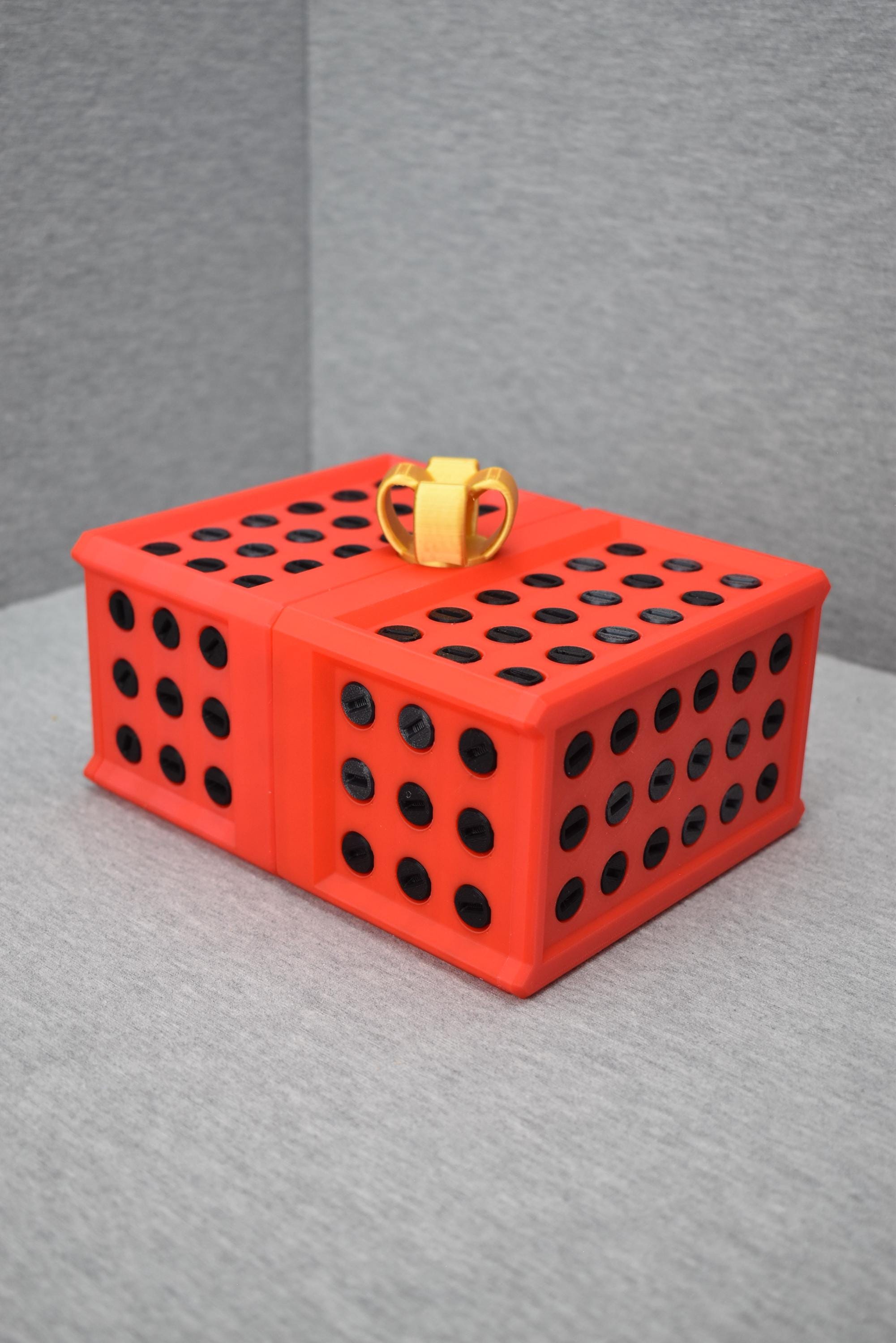 Vervelende Huidige Doos, 3D-geprinte Nieuwe Geschenkdoos met Schroeven