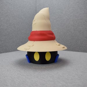 MTG Final Fantasy 7 Inspired Vivi Wizard Deck Box - Magic The Gathering Deck Box - EDH Collectors Item - Perfect Gift for MTG Fan