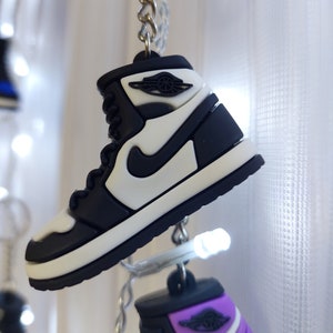 Coole Nike Schilder rot