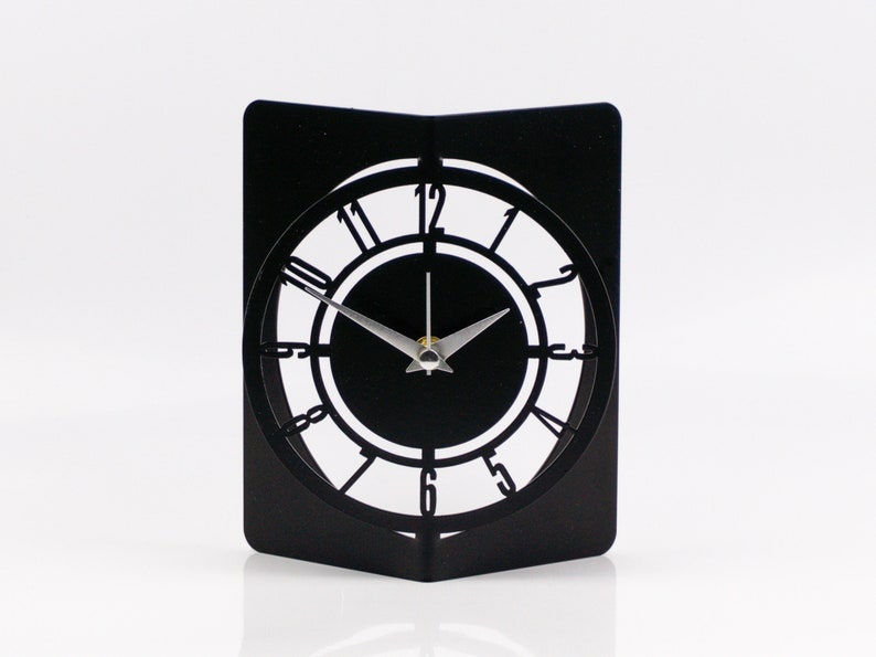 Black Table Clock, Classic Small Round Clock, Silent Non Ticking Desk