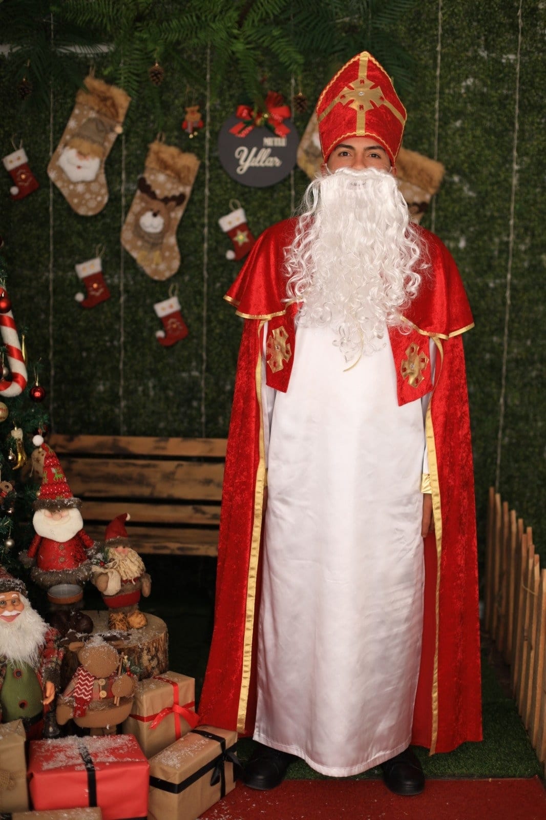 Novelty christmas outfits for adults best sale