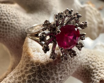 Vintage witgouden natuurlijke robijn en witte steen Starburst Halo-ring SZ6