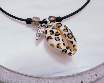 Armband Kordel Makramee Leo schwarz braun Nylonarmband Muschel Geschenk verstellbar LEOBROWNSHELL