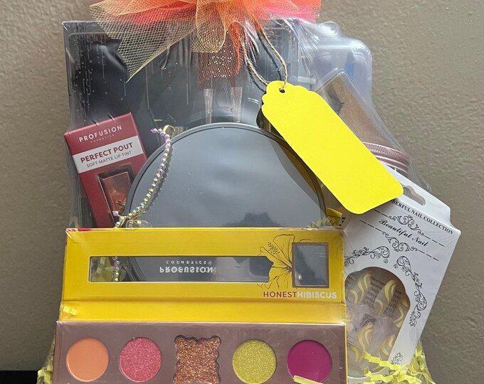 Sunshine Makeup Lover Gift Basket