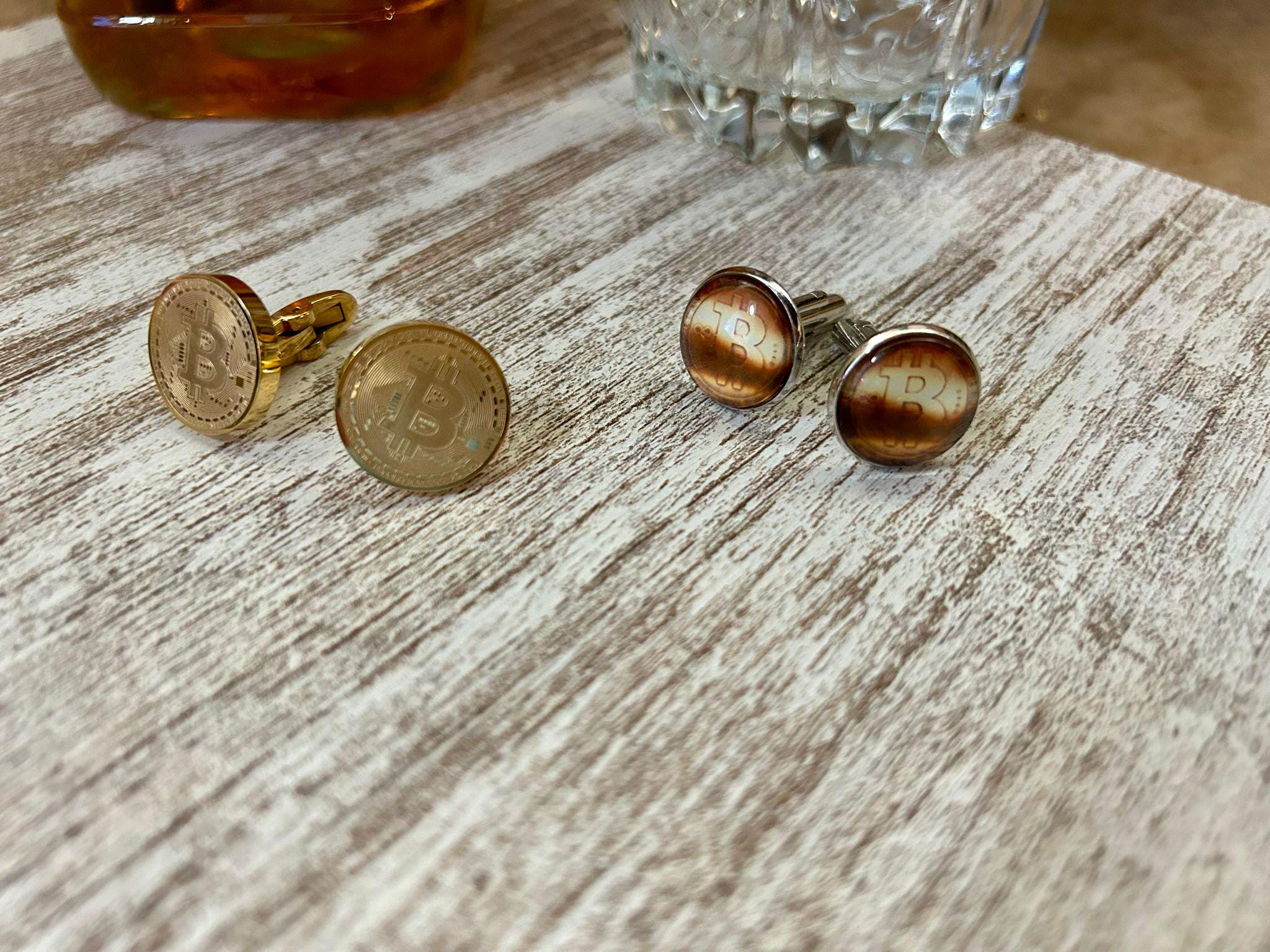 Mens Gold Cufflinks Round Gold Bitcoin Cufflinks For Men Birthday Wedding  Gift Cufflinks In Box Gold Coin Top