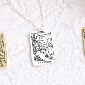 Collier carte de tarot en or • Pendentif de tarot personnalisé bijoux • Cadeau carte de tarot avec breloque pour elle • Collier tarot en argent sterling