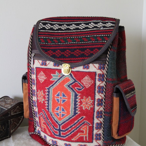 Turkish kilim bag, Woven Rug Bags, Rug Backpack for Women,Backpack purse, , Rug Style Bags, Etchinc Carpet Style Backpack, Mother days gift