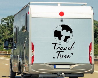 Travel Time Camper Van Aufkleber für Wohnmobil Abenteuer Vinyl Aufkleber Weltkarte Design Retro Road Trip Fernweh Outdoor Fahrzeug Wandgrafi