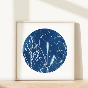 Blue Botanical Print: Nature Inspired Art, Gift for Outdoors & Garden Lover, Round Cottagecore Room Decor, Cyanotype Painting, Navy Bathroom
