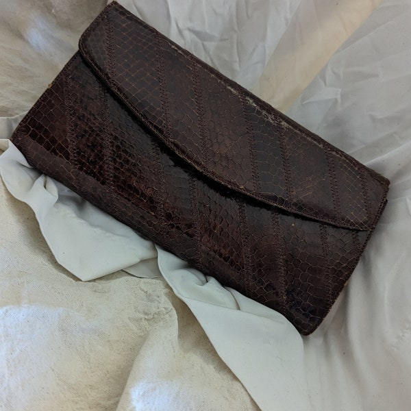 70s Clutch Purse in Snakeskin Cafe au Latte