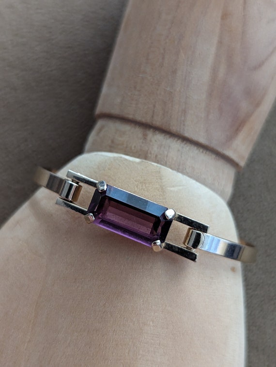 70a Avon Gold Bangle Bracelet with Purple Stone
