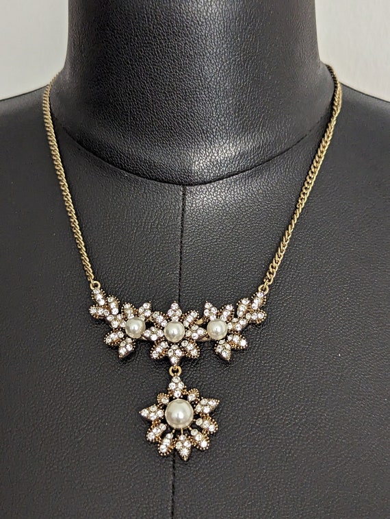 Vintage Snowflake Rhinestone Necklace - image 3