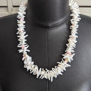 Vintage Shell Coastal Grandpa Necklace