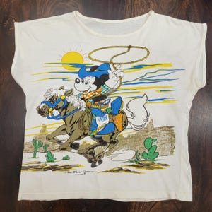 Vintage 90s Rare Disney Mickey Mouse Cowboy t shirt Size S