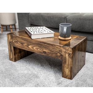 Reclaimed Pallet Wood Coffee Table /Handmade/Industrial/Farmhouse/Home Decor