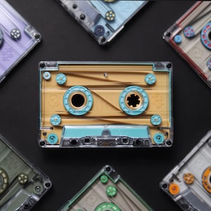 Cassette audio en boucle • 15 secondes