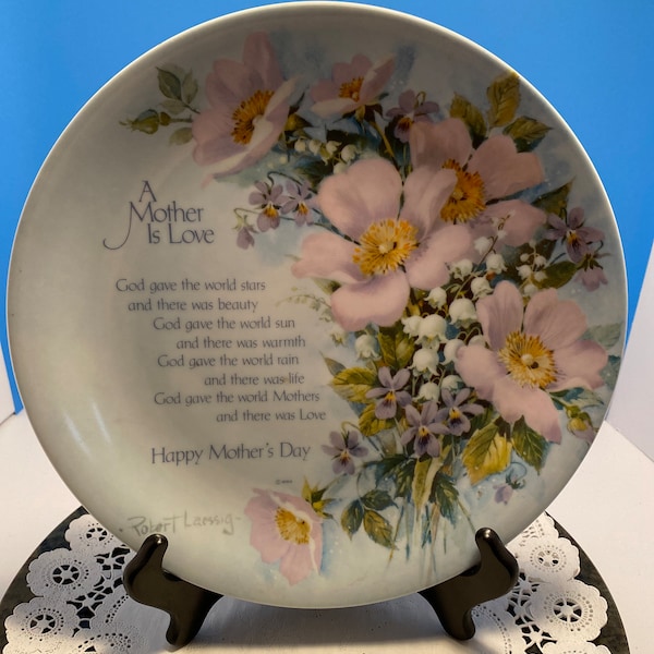Mother’s Day plate by Robert laessing. Made in japan.