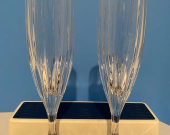2 vintage Mikasa “parklane” champagne flutes.